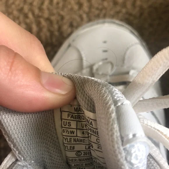 All white tennis shoes 😍 - Picture 6 of 6